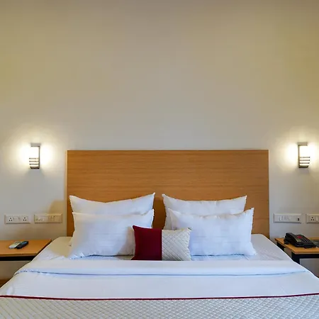 Open Hotel By Olive - A1 Suites-2