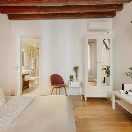 Bianca Cappello House-2