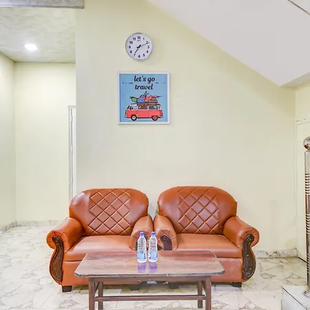 Hotel O Vishwakarma Palace-3