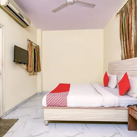 Hotel O Vishwakarma Palace-2