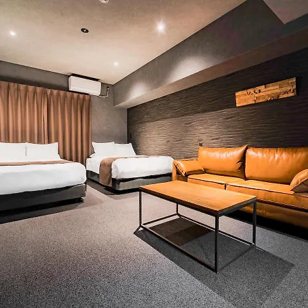 Randor Hotel Namba Osaka Suites-3