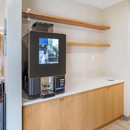 Four Points By Sheraton Newark Airport-3