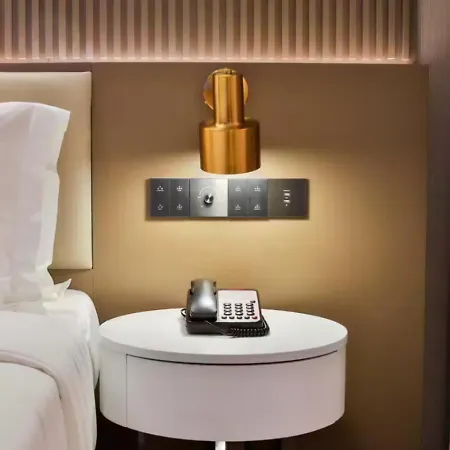 Crystal Hotel Shanghai The Bund Jinling East Road-3