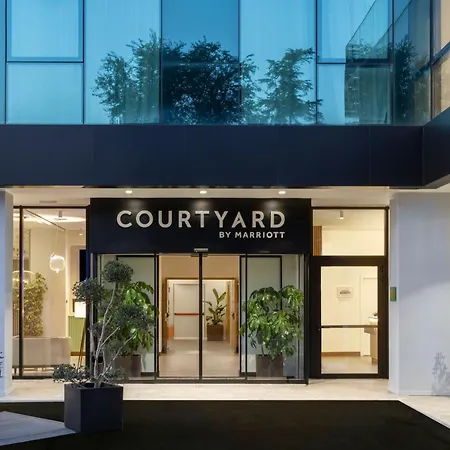 Courtyard By Marriott Milano Linate-2