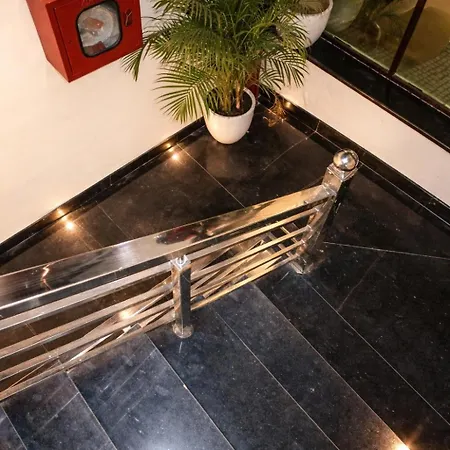 Lime Tree Hotel And Banquet Vrindavan-3