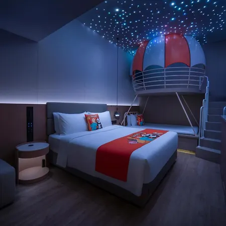 Holiday Inn Express Shanghai On The Bund By Ihg-3