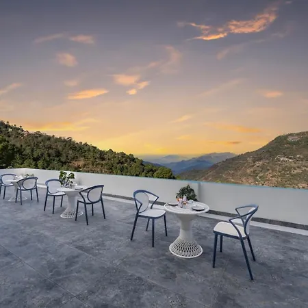 Whispering Woods Homestay Kasauli !!-2