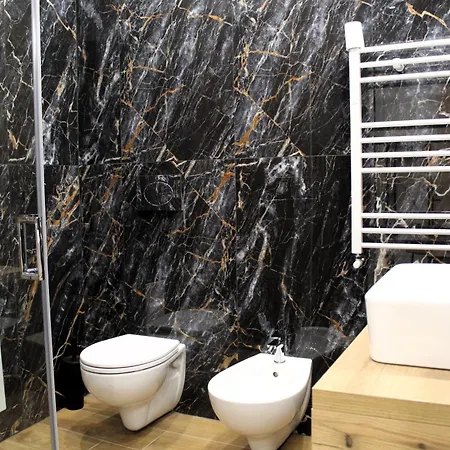 Blackwoody Contemporary Rooms - Napoli Centro Storico-2
