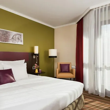 Leonardo Hotel & Residenz Muenchen-3