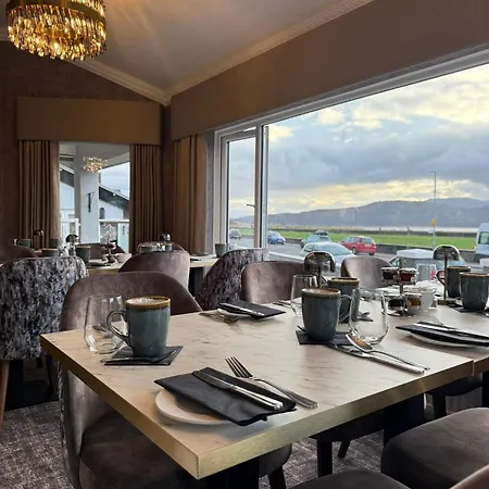 The Lilly Restaurant With Rooms-2