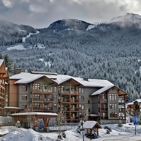 Evolution Whistler, By Lodging Ovations-2