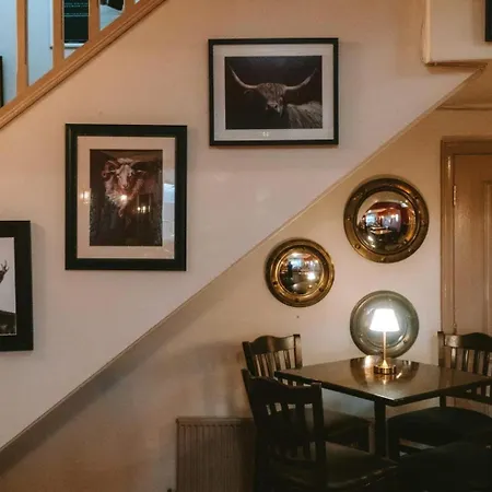 The White House Inn - Whitby-2