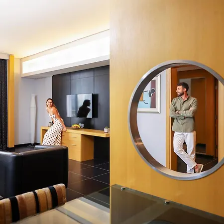 Hala Arjaan By Rotana, Deluxe Hotel Apartments-2