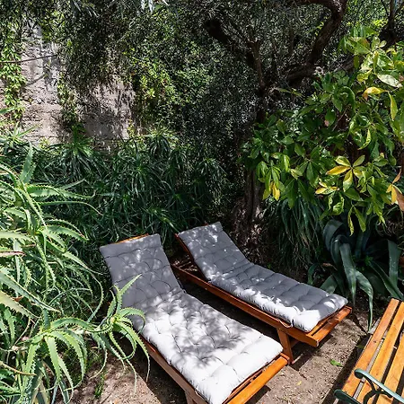 La Dolce Vita A Positano Boutique Hotel-3