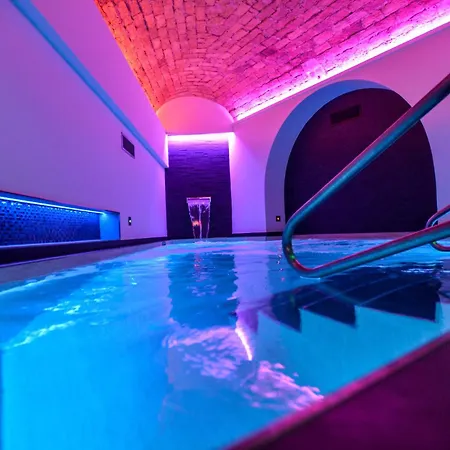 The One Boutique Hotel & Private Spa Roma (Adults Only)-3
