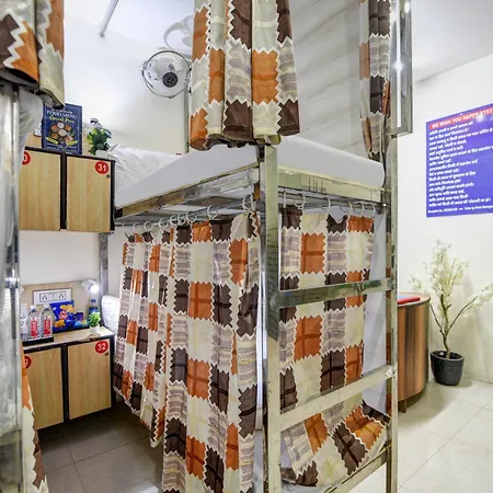 Hotel New Frontier, City Centre - Walk In Chandni Chowk & Old Delhi Station-3