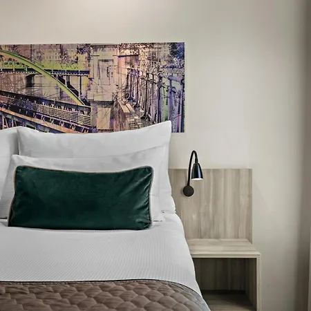 Leonardo Hotel Vienna City West-2