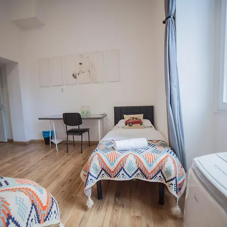 Cosmo Guesthouse-3
