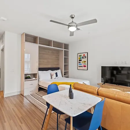 Placemakr Austin Downtown, Apartments By Hilton-2