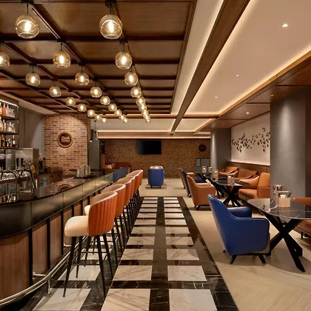 Four Points By Sheraton Chennai, Velachery-3