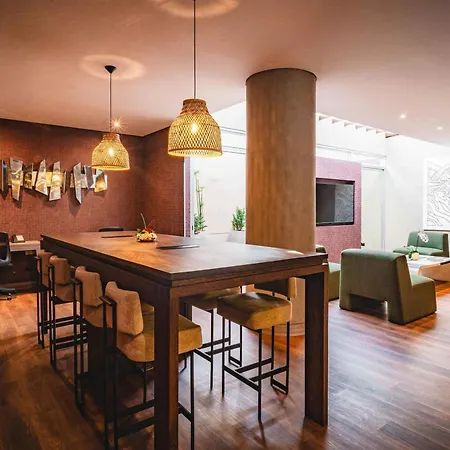 Hampton By Hilton Cusco-3