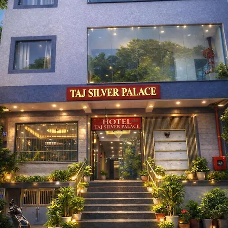 Hotel Taj Silver Palace-2