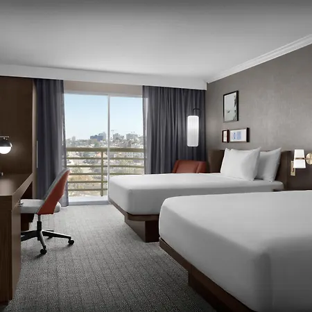 Courtyard By Marriott San Diego Downtown Little Italy-3