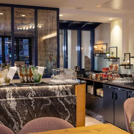 Hotel Des Arts Montmartre-2
