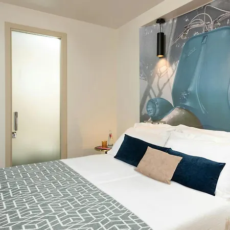 Leonardo Boutique Hotel Rome Termini-3