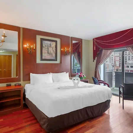 Quality Hotel Fallsview Cascade-3