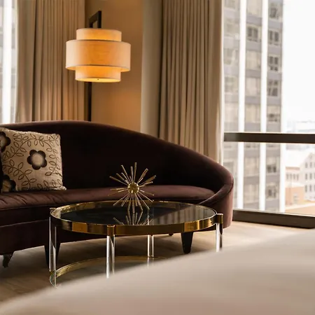 Thompson Chicago, By Hyatt-2