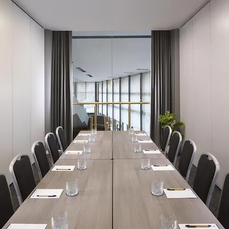Doubletree By Hilton Manchester Piccadilly-2