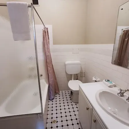 Adelaide Mansions Serviced Apartments-2