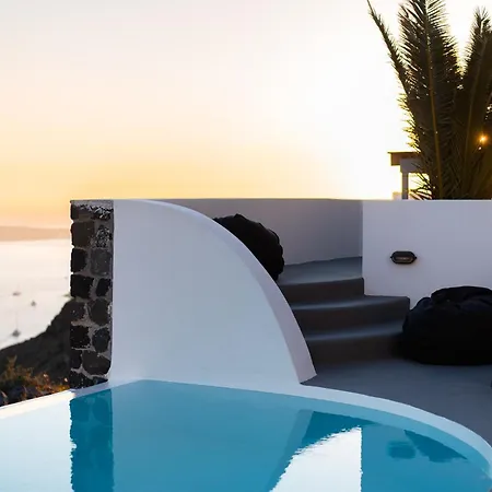 Mr And Mrs White Oia - Santorini-3