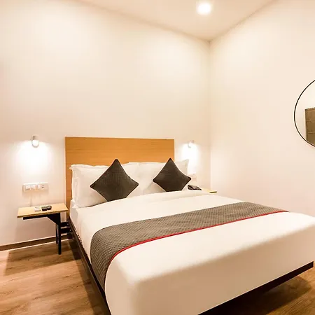 Townhouse Pipliyahana Square-2