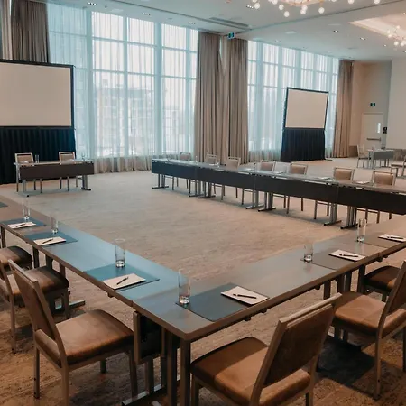 Homewood Suites By Hilton Montreal Midtown-2