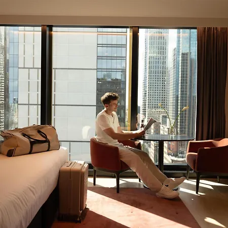 Quincy Hotel Melbourne-3