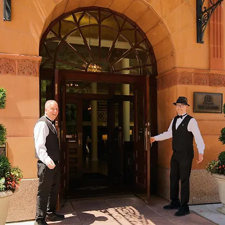 The Oxford Hotel-2