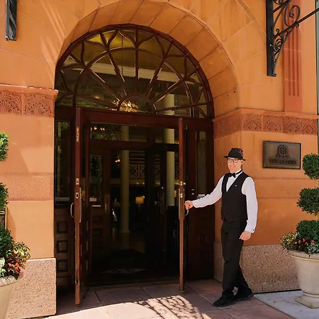 The Oxford Hotel-3