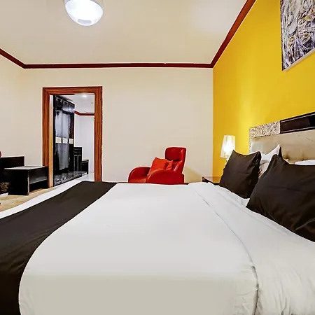 Townhouse Royal Palms Hotel - Rose Collection-3