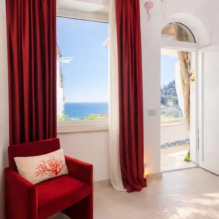 Suite Belvedere Capri Exclusive Rooms-3