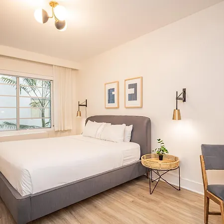 Kenmore Village Hotel, South Beach-3