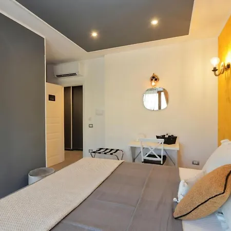 Luxe Sur Mer B&B Sorrento-2