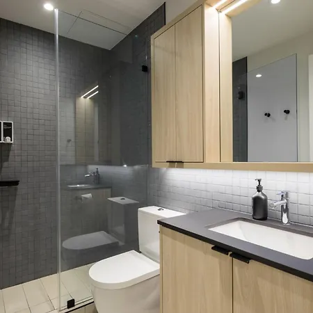 Smithe House-3