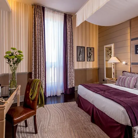 The Inn At The Spanish Steps Luxury Collection - The Club Condotti 91-3
