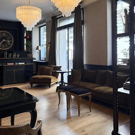 New Hotel Republique-3