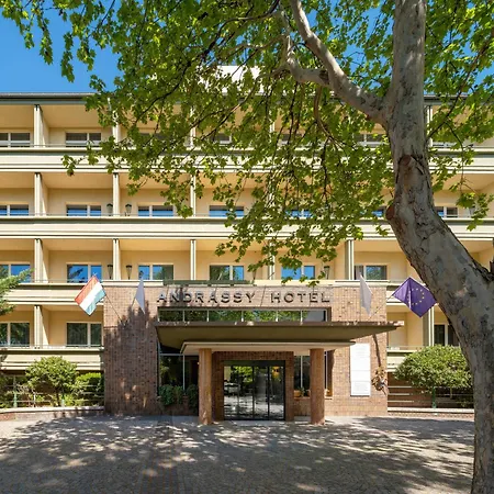 Mamaison Hotel Andrassy Budapest-2