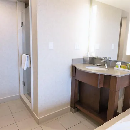 Hilton Niagara Falls/ Fallsview Hotel And Suites-2
