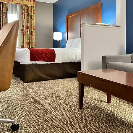 Comfort Suites Louisville East-3