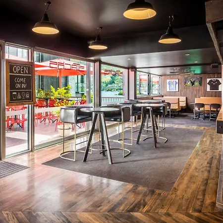 Doubletree By Hilton Queenstown-3